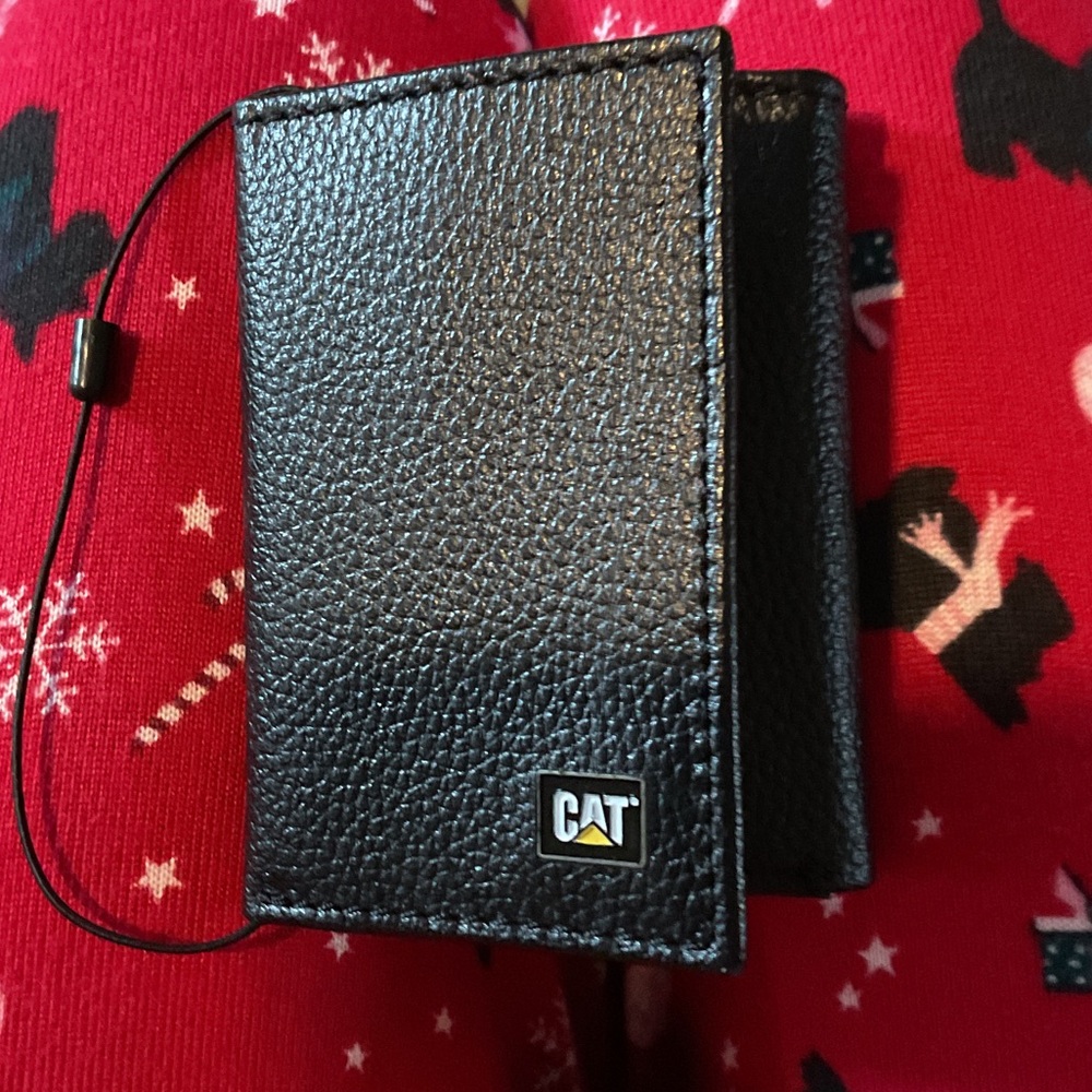 BNWT CAT Black RFID Shield tri-fold Wallet